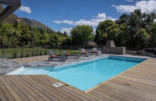 Wanaka Apartamento | Luxury Eco Apt w/ Pool, Gym & Sauna - Adults only