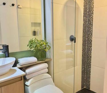 El Poblado Apartamento | Luxury El Poblado Loft, relax in Medellin's heart!