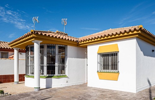 Poblado Sancti Petri Casa | Luxury villa in Chiclana, close to the beach