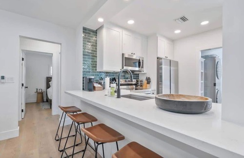 Lake Ridge Apartamento | Luxury Escape: Close to beach, heavenly beds