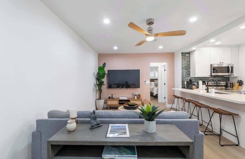 Lake Ridge Apartamento | Luxury Escape: Close to beach, heavenly beds