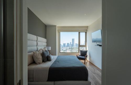 Puerta de Hierro Apartamento | Luxury Escape near Andares Modern Retreat