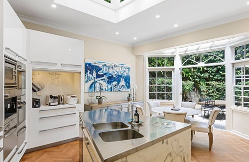 Cremorne Point Casa | Luxury European 4 Bedroom Home w/ Harbour Views