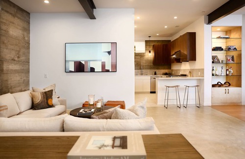 Sierra Madre Apartamento | Luxury Executive Apartment/Condo