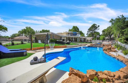 Ederville Casa | Luxury Executive Rental in Fort Worth