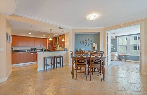 Daytona Beach Condominio | LUJO - a un precio asequible! ** Ven de vacaciones con nosotros **
