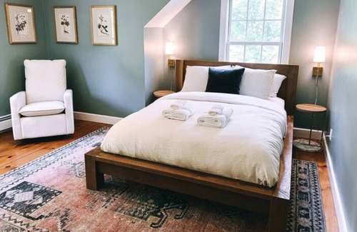 South Hampton Casa | Luxury Farmhouse near Newburyport