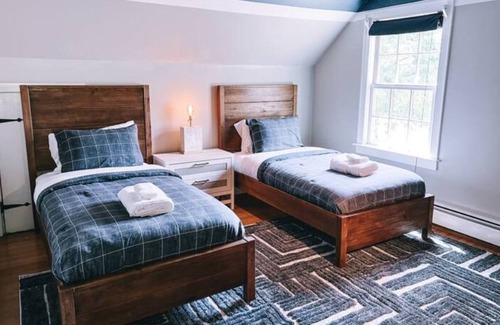 South Hampton Casa | Luxury Farmhouse near Newburyport