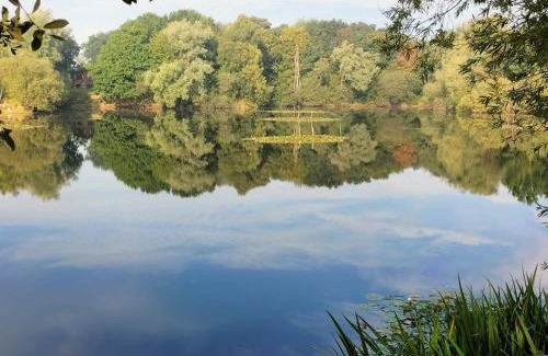 Norwich Casa | Luxury Fishing Lodge - FatRascals Retreat
