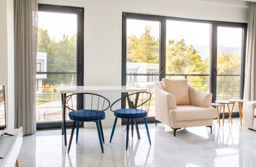 Milas Casa | Luxury Flat in a Complex 1 min to Marina in Milas
