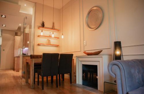 Budavar Apartamento | Luxury Flat Near Castle Hill