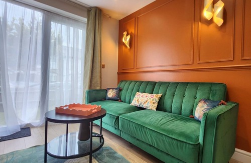 Newbury Park Apartamento | *Luxury Flat near London Tube St in Ilford Sleeps 5 - Free Parking* Wifi/Netflix