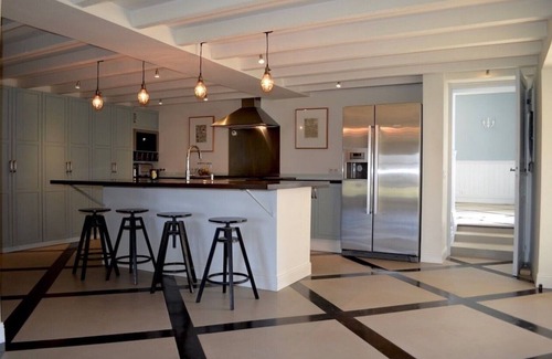 Mouliets et Villemartin Casa | Luxury 7 bedroom country home with private pool near Saint Emilion
