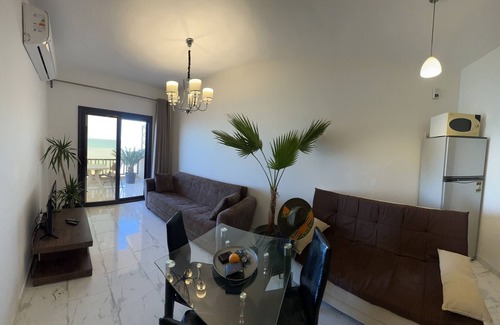 Al Ahyaa Apartamento | Luxury Front Sea View Apartment in Hurghada