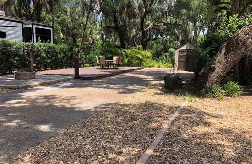 River Ranch Alquiler De RV | Luxury Full Hookup RV Campsite In River Ranch RV Resort