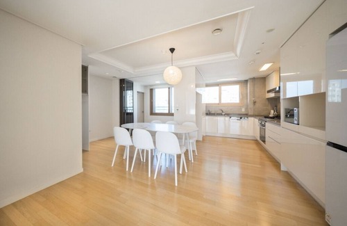 Dogok-dong Apartamento | ★Luxury Gangnam Apartment★2Bdr 2Bath+Full Options