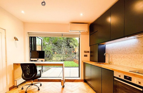 Vassall Otro | Luxury Garden Studio near Oval