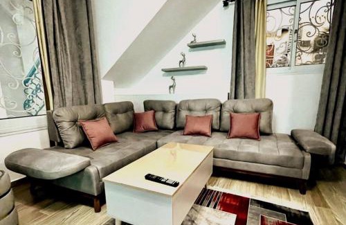 El Hadaba Apartamento | Luxury Getaway/Brand New 2BR/Wi-Fi/Full Kitchen