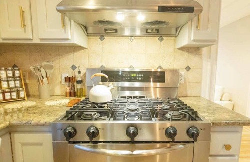 Glenview Casa | Luxury Piedmont Retreat with Stunning Amenities