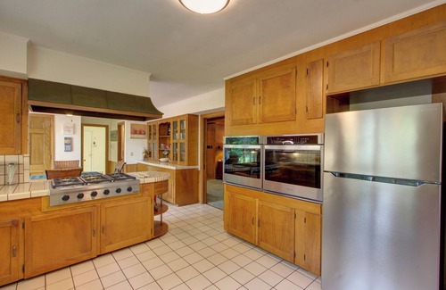 Texarkana Casa | Luxury Golf Course Getaway at Texarkana Country Club.