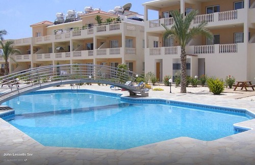 Universal Apartamento | Lujo Apartamento Planta Baja Con vistas a la piscina