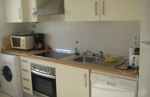 Jeronimo y Avileses y Balsicas de Arriba Apartamento | Lujo junto a la piscina Apartamento con vistas a campo de golf de 18 hoyos