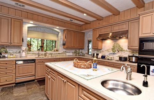 Canyon Lake Casa | Lujo Guadalupe River Lodge!