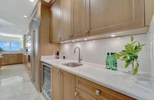 Longboat Key Condominio | Luxury Gulf Views 3 bedroom condo! Paradise awaits you!