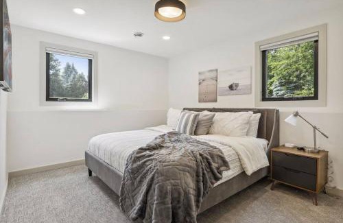 Hastings Casa | Luxury Hastings Home, Sleeps 18+