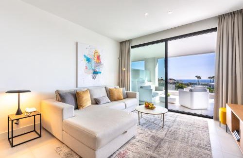 El Faro Apartamento | Luxury High End - Santa Barbara Heights CLC - For Work, Play & Family