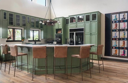 Wimberley Casa | Luxury Hill Country Vibes + Pool + Hot Tubs + Party Barn + Wildlife Watching | Sleeps 22