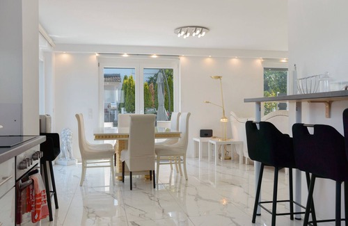 Oberasbach Casa | Casa de vacaciones de lujo con jardín, terraza, aire acondicionado y Wi-Fi
