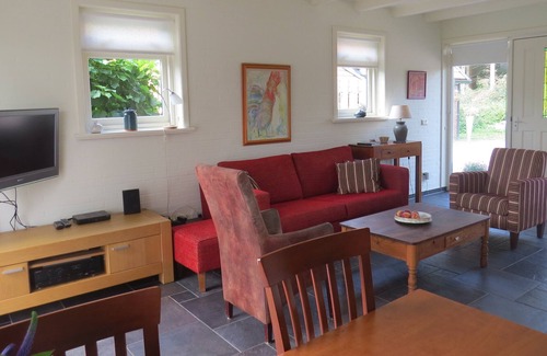 Roderesch Casa | Casa de vacaciones de lujo con mucha paz y espacio al aire libre.