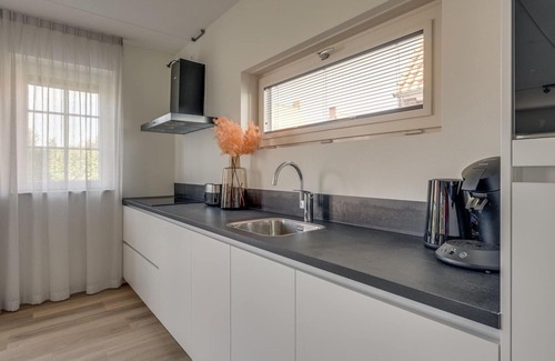 Ossenisse Casa | Luxury Holiday Home With hot Tub, in Zeeland