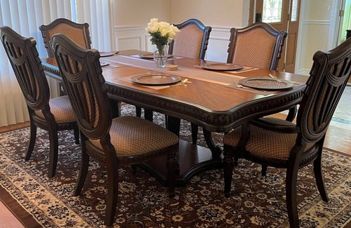 Farmington Hills Casa | Luxury Home For King & Queens!