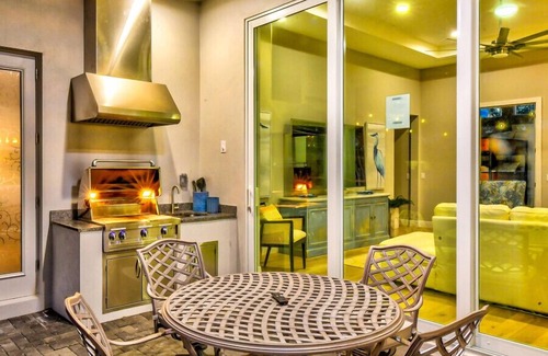 Ringling Park Casa | Luxury Home in Downtown Sarasota