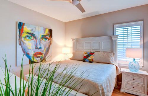 Ringling Park Casa | Luxury Home in Downtown Sarasota, HTD POOL/Hot tub