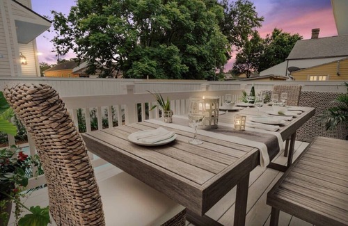 Bywater Apartamento | Luxury Home near Frenchmen | Heated Private Pool