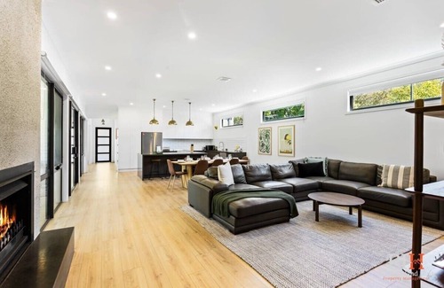 Silverleaves Casa | Luxury Home Sleeps 9 Guests