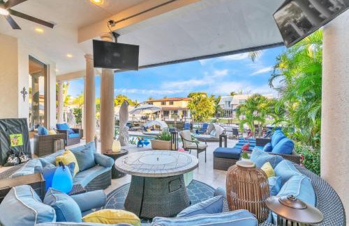 East Fort Lauderdale Villa | Luxury Home Villa D' Amore Southern Florida Paradise sleeps 12 villa