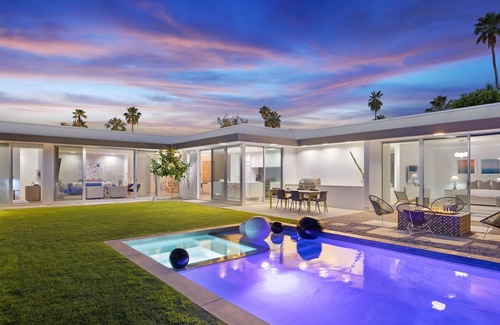 The Mesa Casa | Luxury Home with Private Pool and Spa