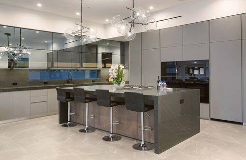 Brentwood Villa | Luxury home with Pool/Movie Theater/Sauna/GYM