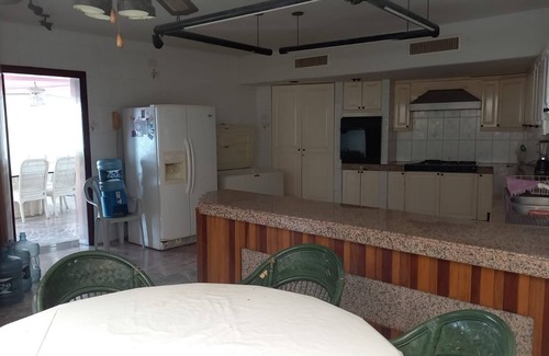 Las Brisas Villa | Casa de lujo en fraccionamiento brisas marina