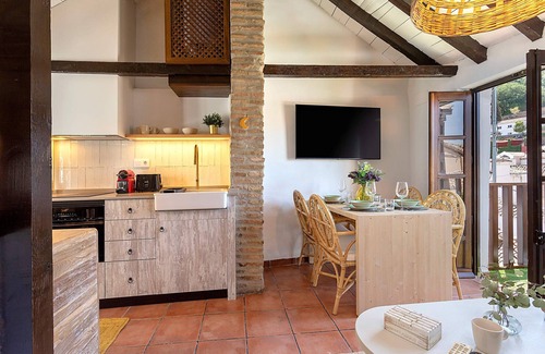 Albaicin Apartamento | Luxury house in Granada Center. Reyes II