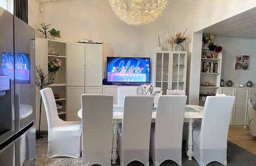 Motala Casa | Luxury house in Motala with heated pool | SE10014