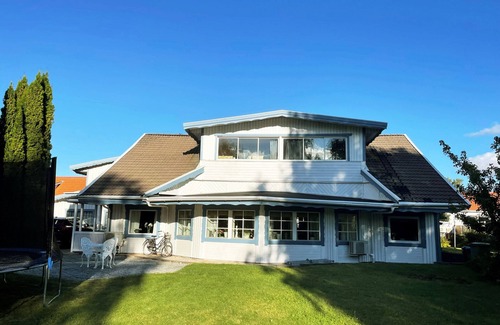 Motala Casa | Luxury house in Motala with heated pool | SE10014