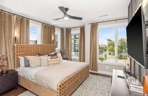 Buena Vista Casa | Luxury House in Nashville with Rooftop Deck