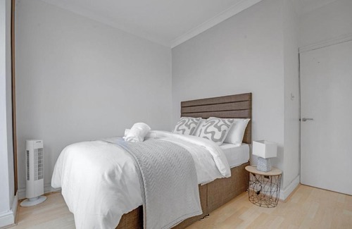 Tottenham Green Apartamento | Luxury House London near Subway Station N15
