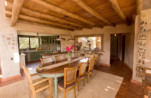 Urquillos Casa | Casa de lujo en Valle Sagrado con impresionantes vistas, rodeada de naturaleza.