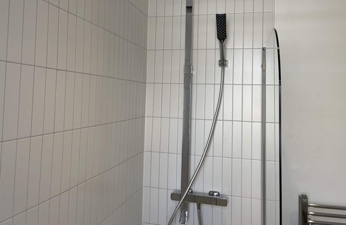 Northumberland Park Casa | Casa-Confortable-Baño con bañera